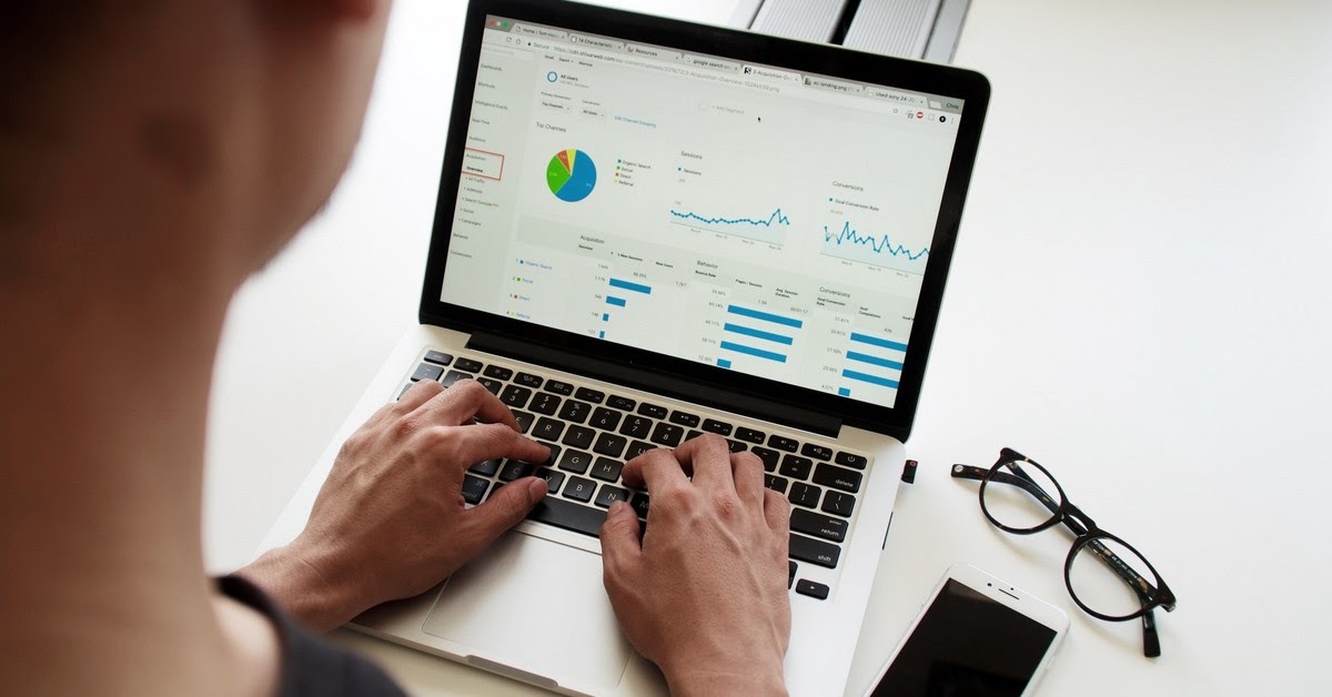 plano de midia como fazer